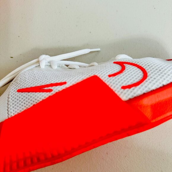 NEW NIKE METCON 9 WHITE EMBER WHITE CRIMSON TRAINING SHOES - Picture 7 of 12